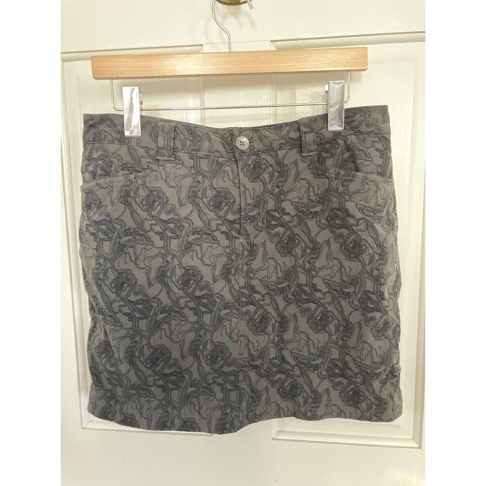 Eddie Bauer Women's Hiking Skort, Size 6, Gray w Abstract Elevations Pattern